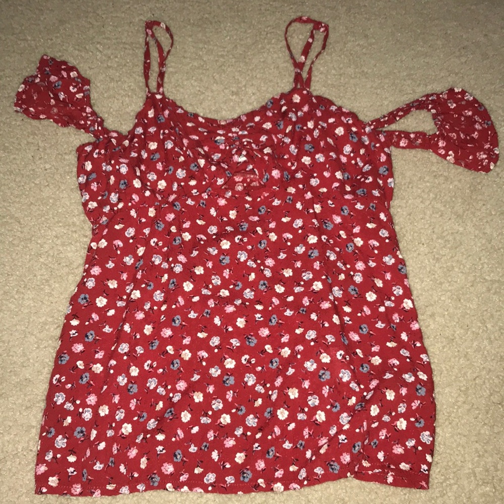 Red American eagle off the shoulder tank